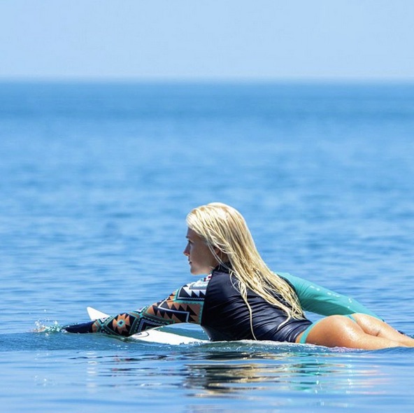 Tatiana se tornou musa do surfe (Crédito: Reprodução)