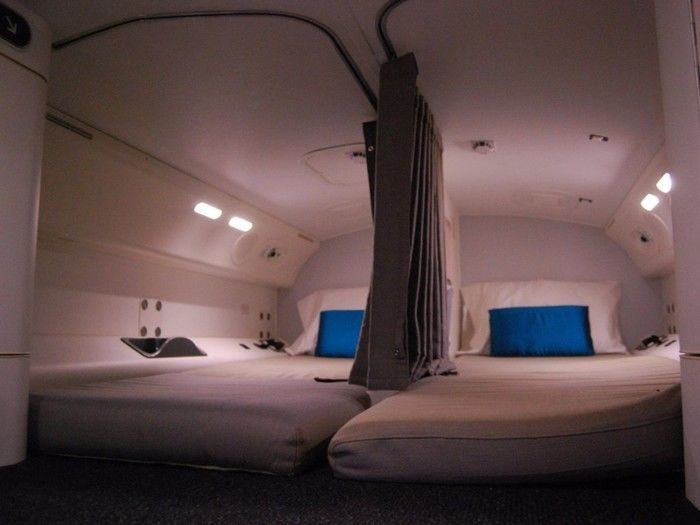 Quarto das aeromoças (Crédito: Reprodução)