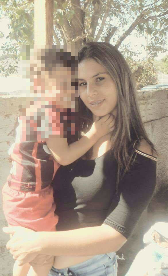 Thais e o filho (Crédito: Divulgação )