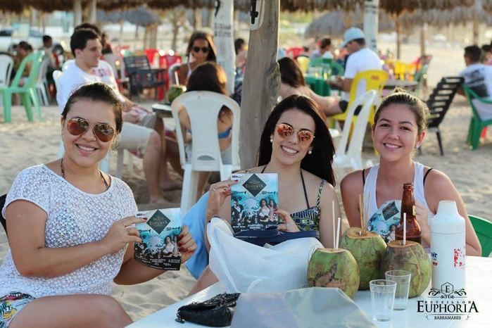 Mulheres bonitas confirmam presença no evento