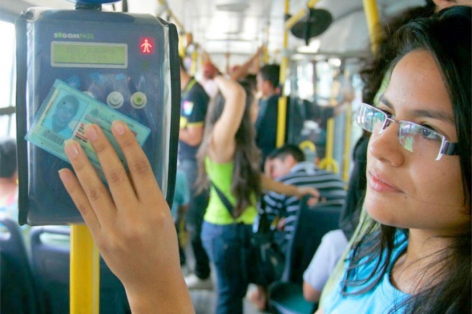 Carteira estudantil poderá ser mais acessível aos estudantes