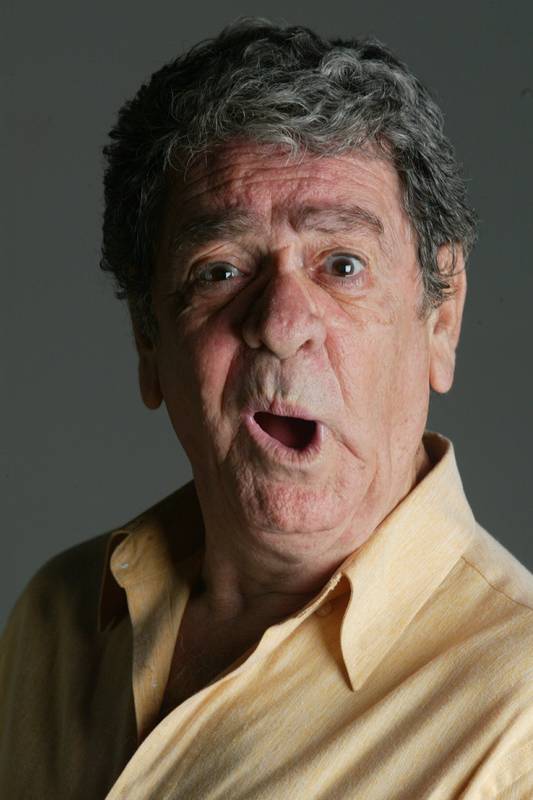 Comediante da “A praça é nossa”, Tutuca, morre aos 83 anos no RJ