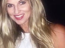 Professora 'gata' é presa após sexo com aluno menor de idade