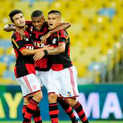Flamengo atropela Cabofriense por 5 a 1 no Maracanã e é vice-líder