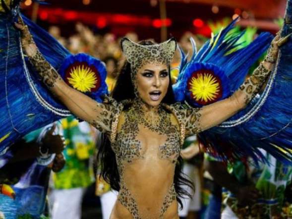 Confira as gatas que encaram a avenida neste sábado (14) em São Paulo