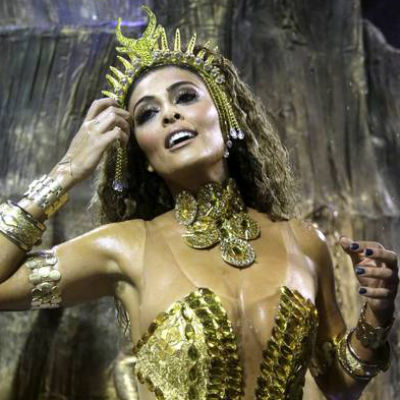 Juliana Paes afirma que fase como rainha da bateria acabou, após desfilar na Viradouro