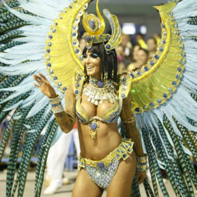Carla Prata Musa da União da Ilha, mostra demais durante desfile na Sapucaí