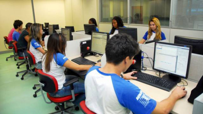 MEC libera R$ 119 milhões para regularizar pagamento do Pronatec