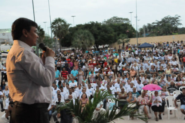 Governador participa do lançamento da Campanha da Fraternidade 2015