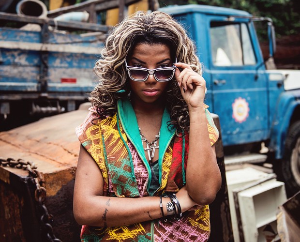 Sucesso no Brasil inteiro com o hit É Hoje, Ludmilla canta nesta sexta-feira (27) na Luck