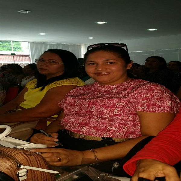 Primeira-dama Samara Lima participa de seminário do Cosems em Teresina
