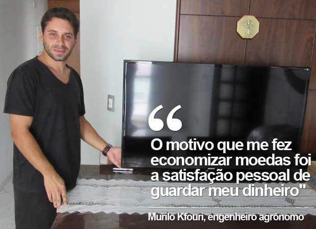 Agronômo compra TV com R$ 1,7 mil em moedas e é aplaudido dentro de loja