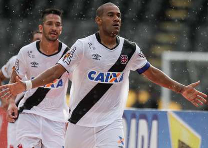 Vasco bate Bangu e segue invicto no Campeonato Carioca