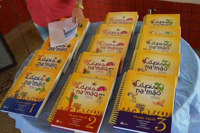Prefeitura e  Secretaria Municipal de Educação compram livros didáticos para a Educação Infantil  - Imagem 9