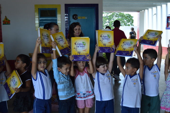 Prefeitura e  Secretaria Municipal de Educação compram livros didáticos para a Educação Infantil  - Imagem 28