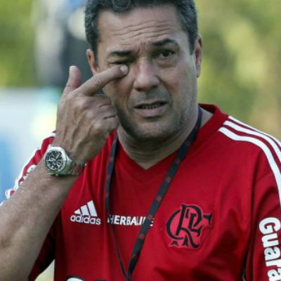 Advogado do Flamengo diz que não há o que fazer após nova decisão do STJD suspendendo Luxemburgo: ‘Virou política’