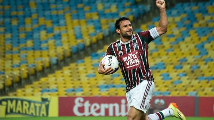 Amigos, amigos, futebol à parte! Unidos politicamente, Fla e Flu duelam em clássico decisivo