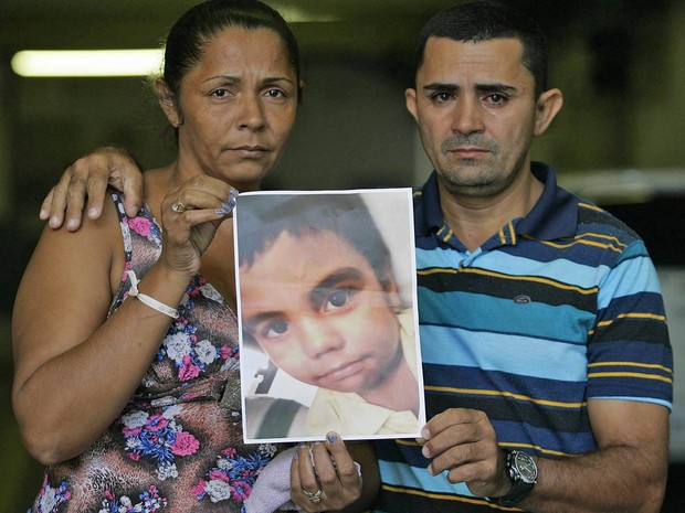 Governo do Rio indeniza pais de garoto piauiense morto por PM