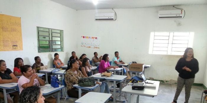 ( SME ) Capacitação do Brasil alfabetizado com professores e alfabetizadores de Amarante