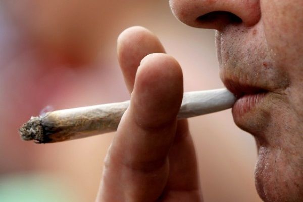 Maconha: Risco de psicose é maior em homens do que em mulheres