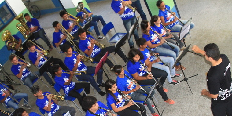 Projeto Bandas-Escolas promove inclusão através da música em THE