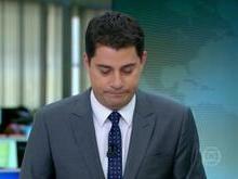 Evaristo Costa comove internautas ao se emocionar ao vivo no 'JH'