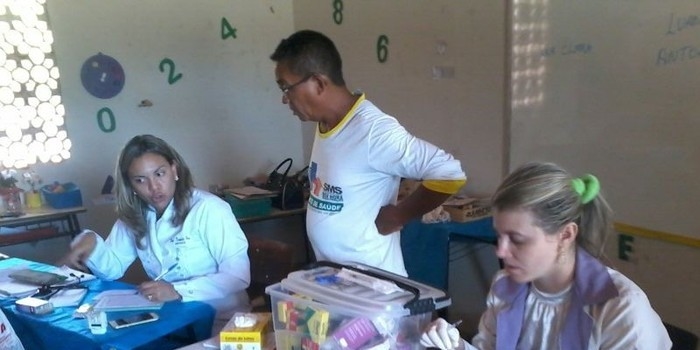 Equipe do PSF do bairro MatoSeco realiza atendimento de hiperdia no povoado Faveira