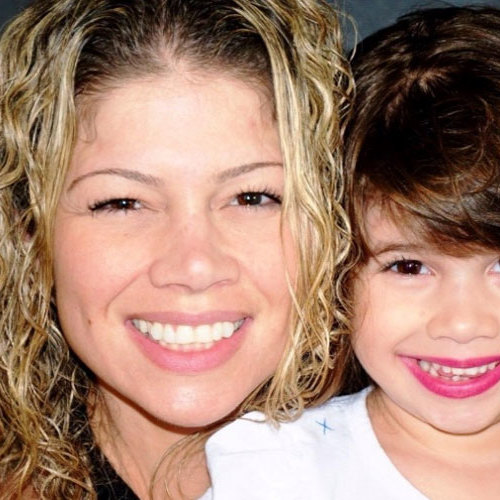 Ex-paquita lembra broncas de Marlene Mattos e mágoa com Xuxa