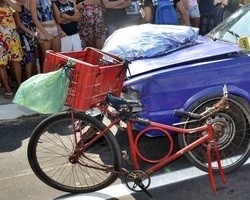 Ciclista morre após ser arrastado por 60 metros na BR-343 em Parnaíba