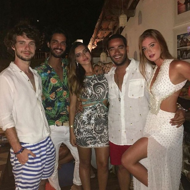 Giovanna Lancellotti, Marina Ruy Barbosa e demais famosos