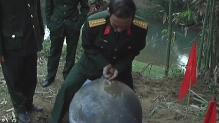 Bolas que vieram do espaço causam espanto (Crédito: Reprodução)