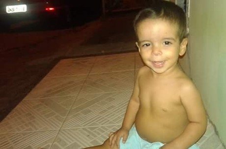 Bebê morre após mãe deixa-lo sozinho em casa (Crédito: Reprodução)