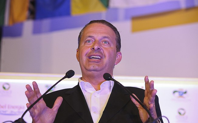 Eduardo campos em campanha presidencial