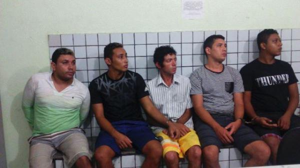 Quadrilha é presa durante festa para comemorar assaltos em Teresina