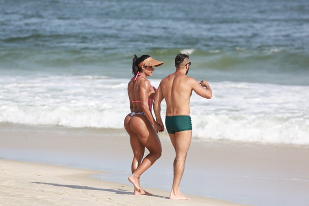 Gracyanne Barbosa e Belo (Crédito: Ag. News)