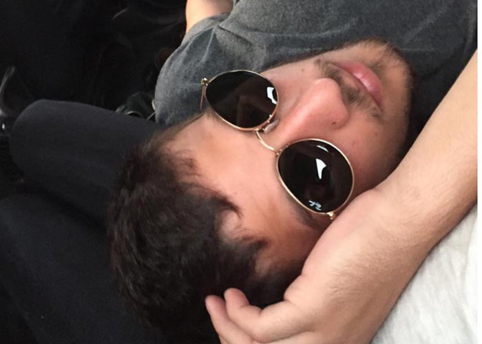 Ator publicou fotos com visual novo