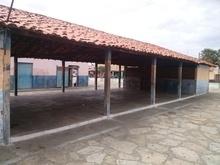 Comerciantes esperam por reforma do mercado público.