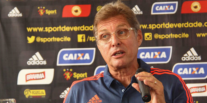 Oswaldo de Oliveira é cotado para ser novo técnico do Corinthians
