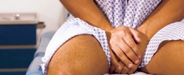 Homem é internado após quebrar pênis durante posição sexual exótica