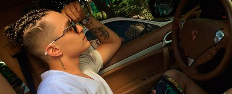 MC Gui é detido após dirigir sem habilitação e em alta velocidade