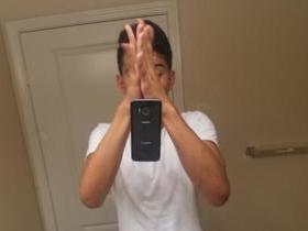 Conheça o novo estilo de selfie que está agitando a internet