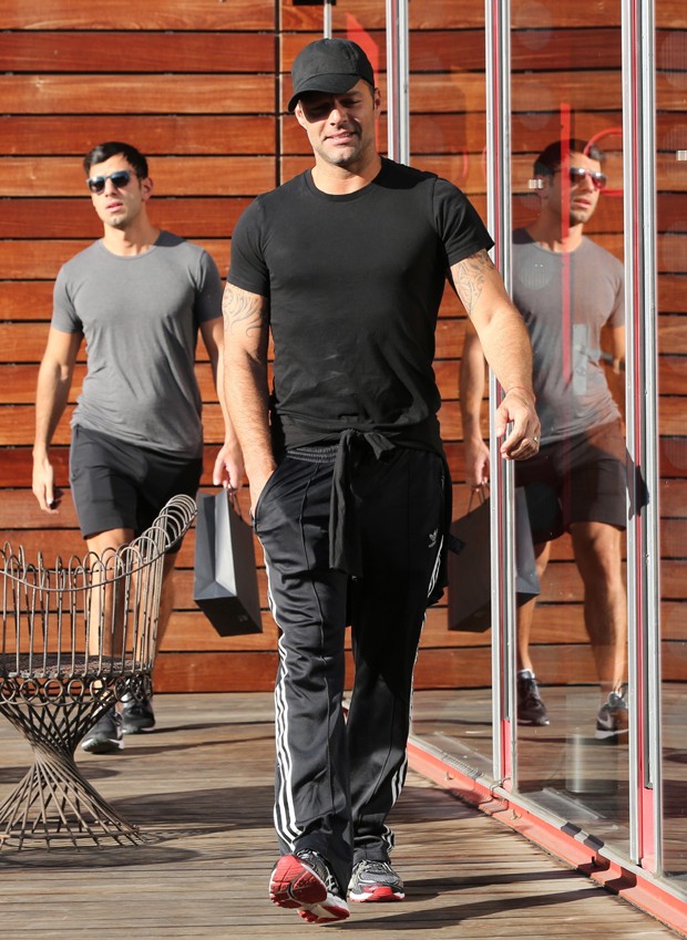 Ricky Martin e Jwan Yosef (Crédito: : Akm GSI / AKM Gsi Brasil)