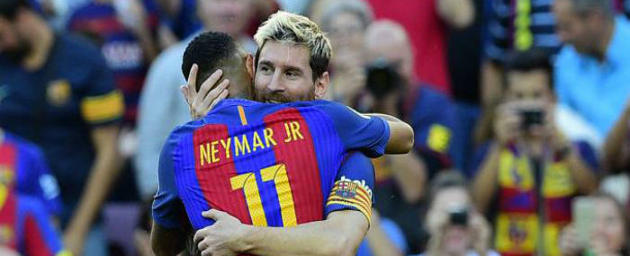 Messi volta com gol em goleada do Barcelona no Camp Nou