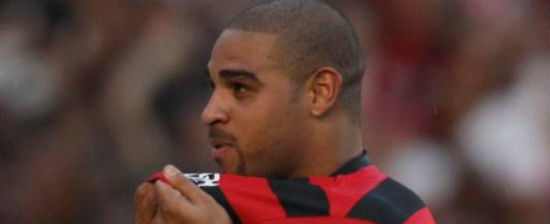 Em 2009, Flamengo chegou a ficar a 6 pontos do líder Palmeiras