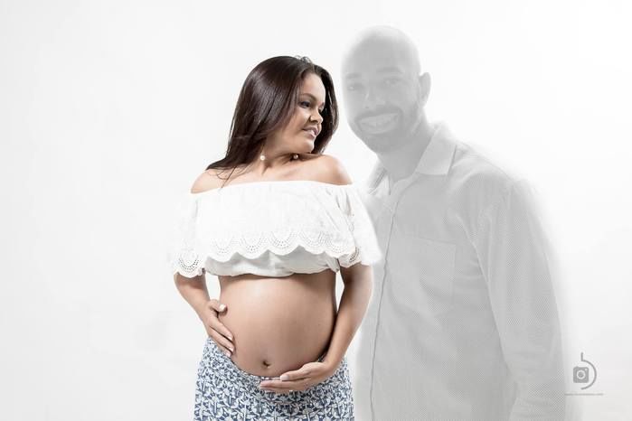 Em ensaio fotográfico da sua gravidez, viúca inclui imagem de marido morto