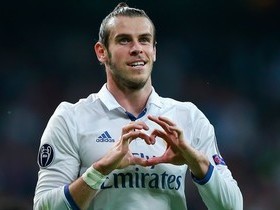 Real Madrid goleia o Legia por 5 a 1 no Bernabéu e lidera grupo