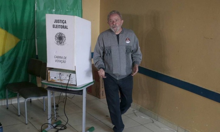Lula votou em São Bernardo do Campo (Crédito: O Globo )