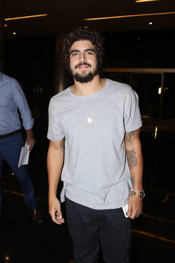 Rodrigo Faro comemora 43 anos super festa repleta de famosos
