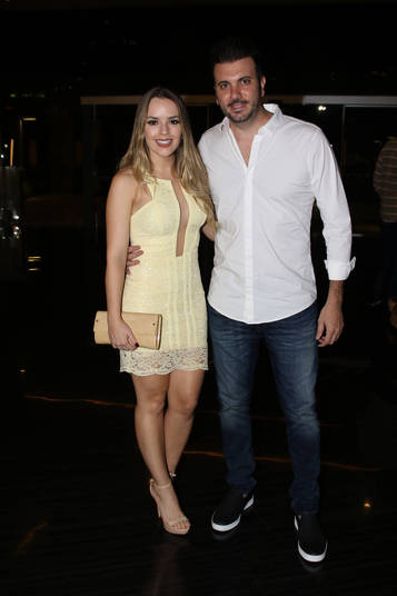 Rodrigo Faro comemora 43 anos super festa repleta de famosos
