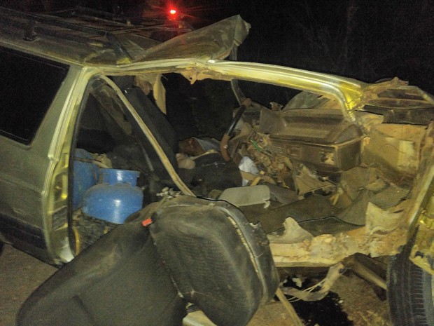 Homem morreu após colidir carro com caminhão quando ia ao encontro do filho em hospital de Jacobina (Crédito: Reprodução)